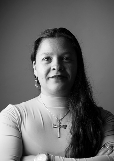 Adriana López - Administración